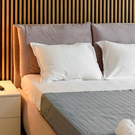 Astria Brasil - Complex Novum Apartment Olimp Bagian luar foto