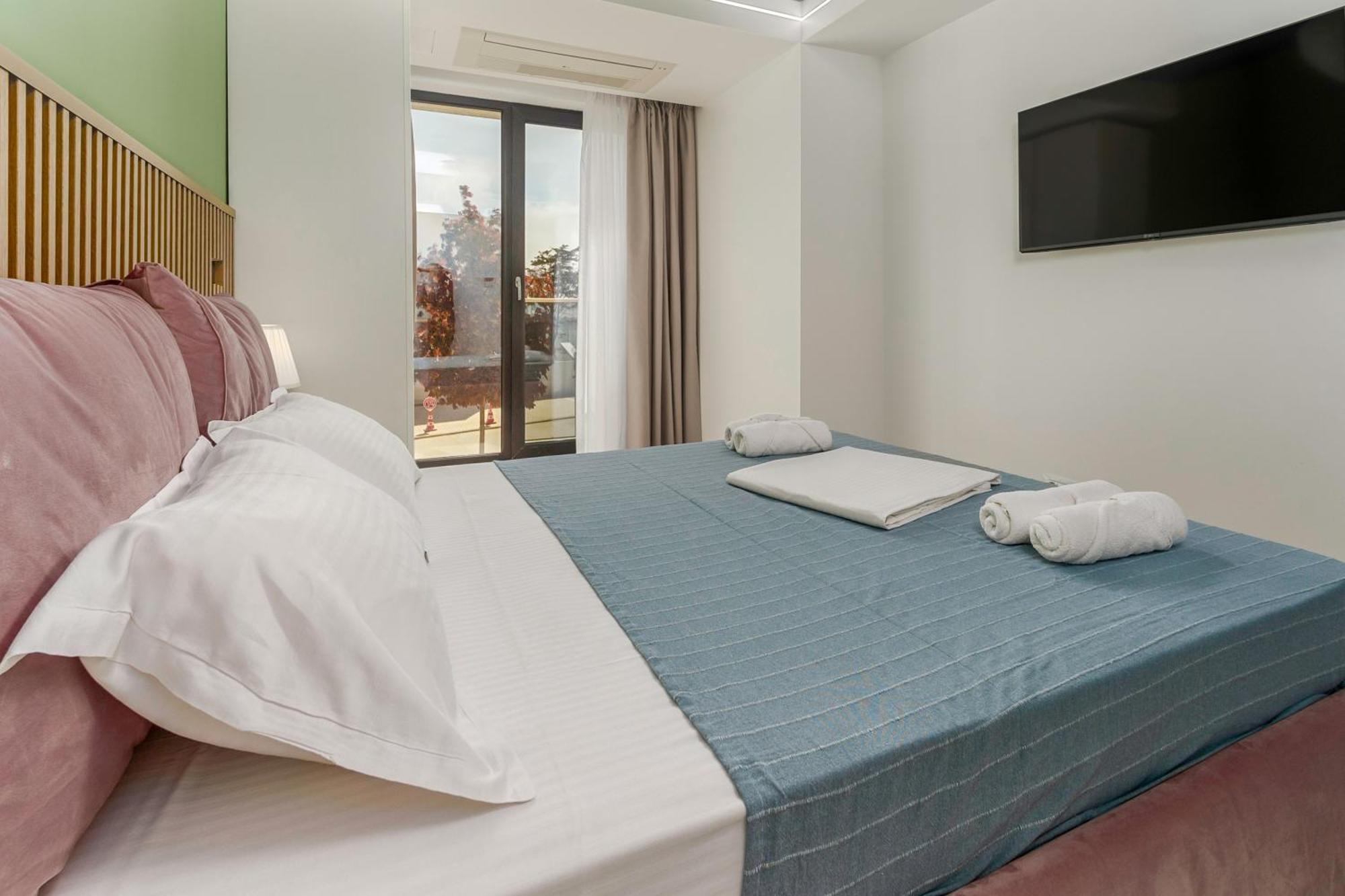 Astria Brasil - Complex Novum Apartment Olimp Bagian luar foto